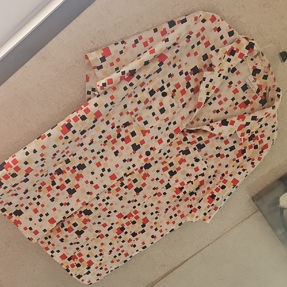 Printed Square-Pattern Blouse in Cream with Red & Black Accents